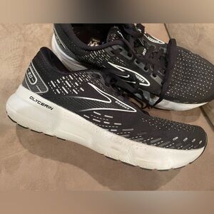 Brooks glycerin 20